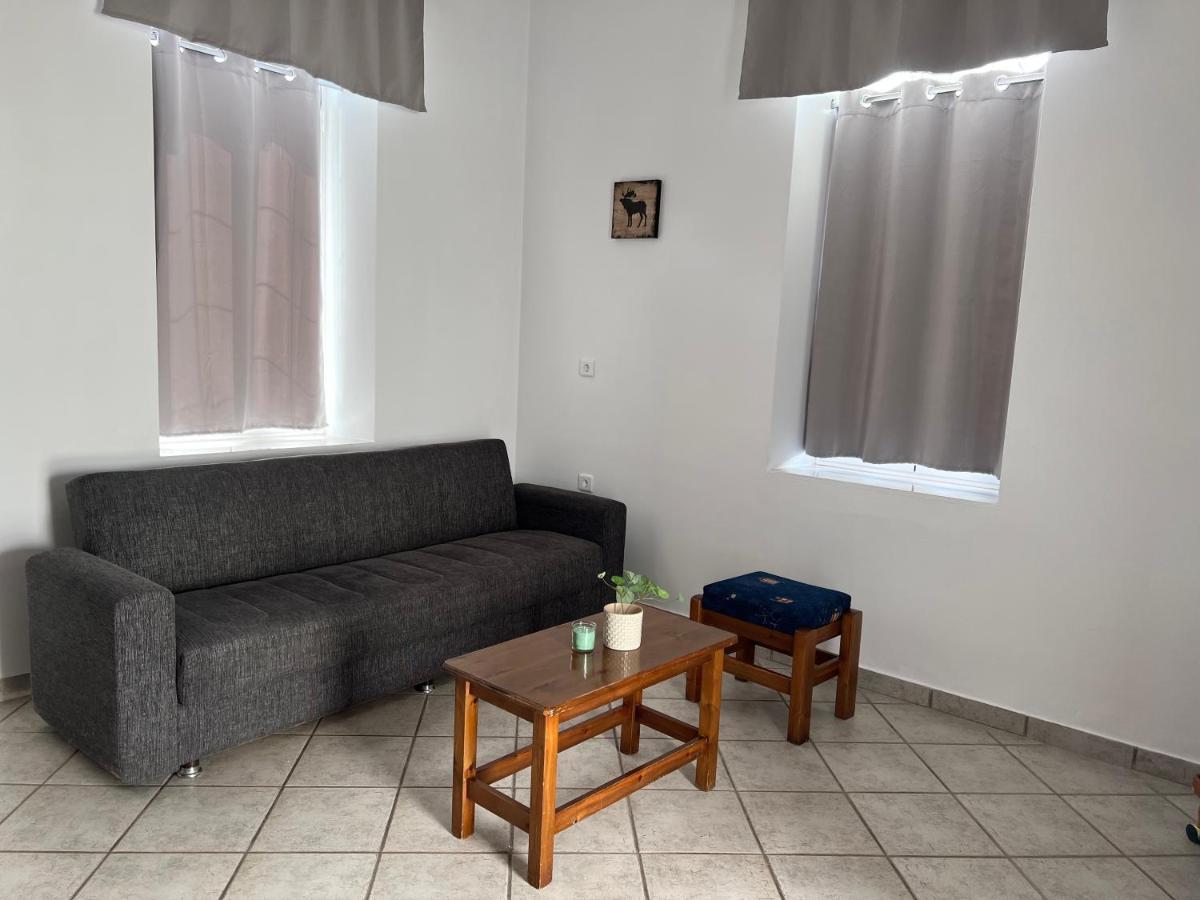 Athina Rooms Karvounades Экстерьер фото